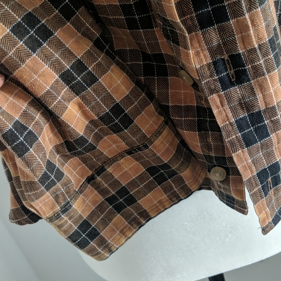 Urban Renewal Flannel | medium 💕2/$30💕 - Picture 3 of 4
